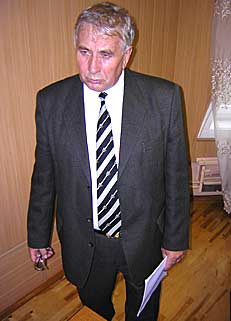 ...    .  ,  ,     92 ,   17 .         ( )          .    ...