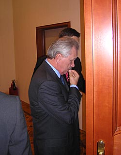       , 25 ,     .              .