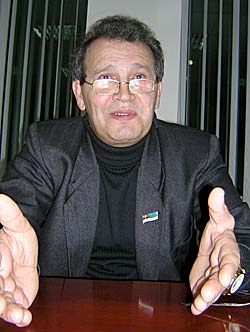         ,    , 23 ,     ,     ,           2005 .        . 