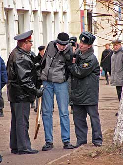   4 ,    ,              .