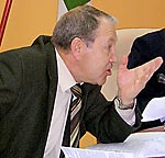 Лев Зайцев возмутился «наездом» на него государственных средств массовой информации. Фото Сергея Сорокина.