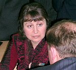 Наталья Радостева безуспешно пыталась убедить депутатов не голосовать за Сергея Катунина. Фото Бориса Суранова.