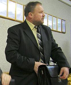 У Николая Сосновского отбирают портфель главы администрации Эжвинского района Сыктывкара. Фото «ЗЖ».