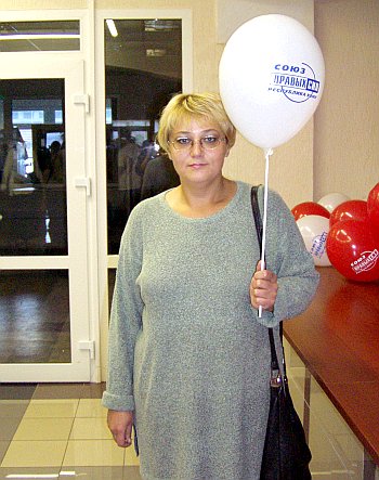 Депутат от СПС в госсовете РК Лариса Иванова получила дополнительную партийную нагрузку. Фото Татьяны Швецовой.