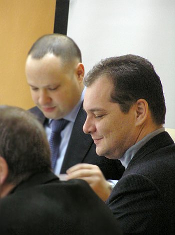 Ростислава Гольдштейна (справа) обвели вокруг пальца неизвестные мошенники. Фото Татьяны Швецовой.